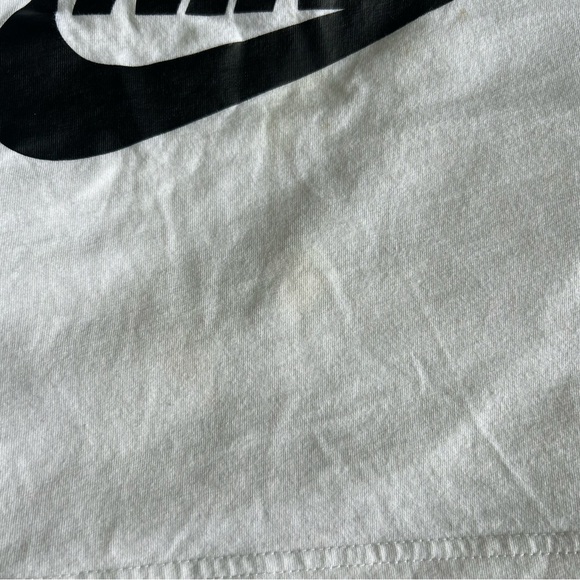 Nike White Large Logo XS Crop Top - Picture 5 of 8